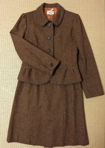 앨리스버리 브라운 트위드 셋업 새상품급