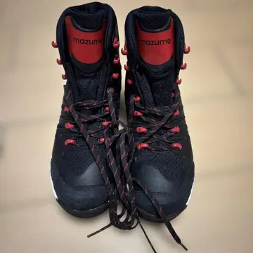 mazume 스파이크 슈즈 from born till bone 블랙/레드