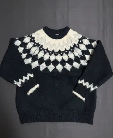 노르딕 무늬 니트 새상품급 여성용 스웨터 크루넥 긴팔 루즈핏 네이비