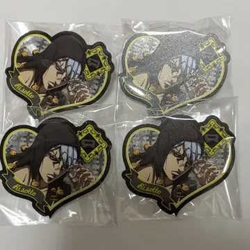 죠죠 하트형 라메 아크릴 배지 리조또 마루이 암살팀