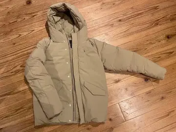 유나이티드 애로우즈 베이지 다운 자켓