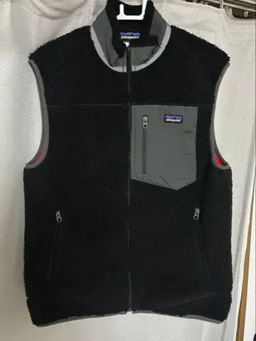 Patagonia 블랙 플리스 베스트