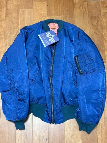 레어 데드스탁 2XL 블리치 MA-1 블루 핑크 anytee