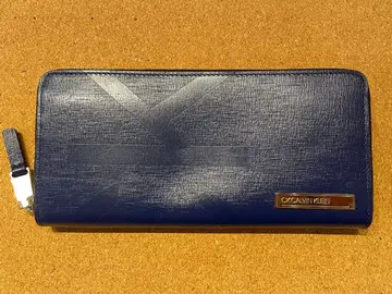 캘빈 클라인 라운드 지퍼