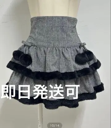 pium 퍼 포함 티어드 미니 스커트 블랙 체크 새상품 택 포함