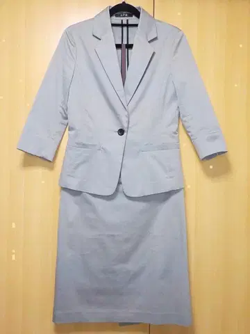 SPB 에스피비 스커트 수트