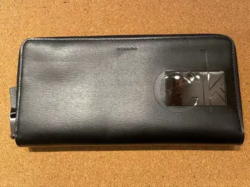 캘빈 클라인 라운드 지퍼