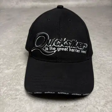 데드스탁 퀵실버 자수 로고 캡 블랙