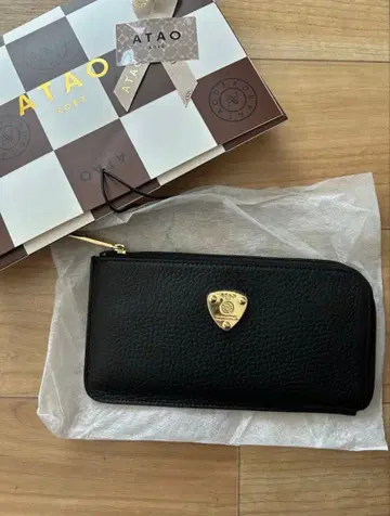 ATAO 블랙 가죽 장지갑