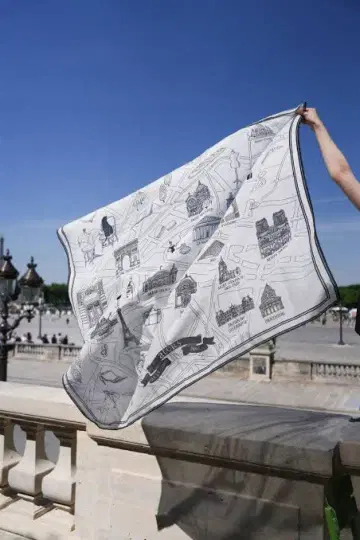 미사용 새상품 [ Ex-libris Paris x aLORS ] 스카프