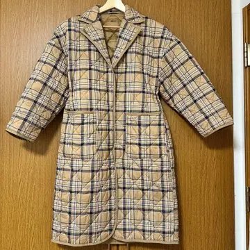 유니클로 C 퍼프 테크 오버 사이즈 코트 S 사이즈 32 베이지