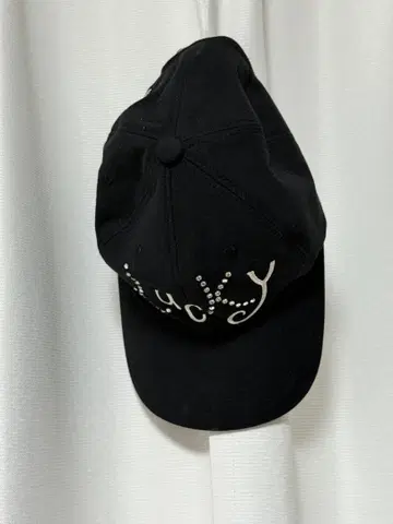 naviverse lucky cap black