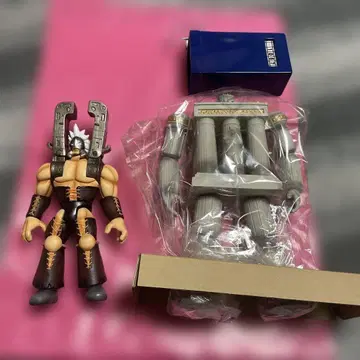 로망당 파르테논 만리키 근육맨