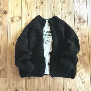 핸즈 오브 크리에이션 택 포함 새상품 큼직한 니트 가디건