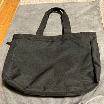 블랙 토트백 우레탄 수지제