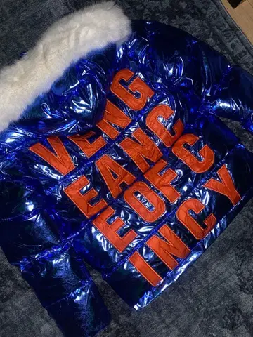 VENGEANCE79 다운 자켓 파랑 King Von 착용