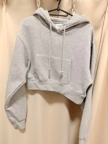 풀앤베어 그레이 크롭 맨투맨 S