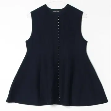 그린 라벨 릴랙싱 푸치 모조 진주 페플럼 베스트 니트 베스트