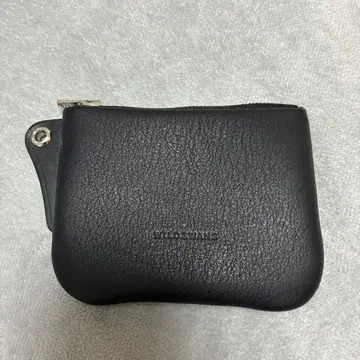 와일드 스완스 노마 블랙