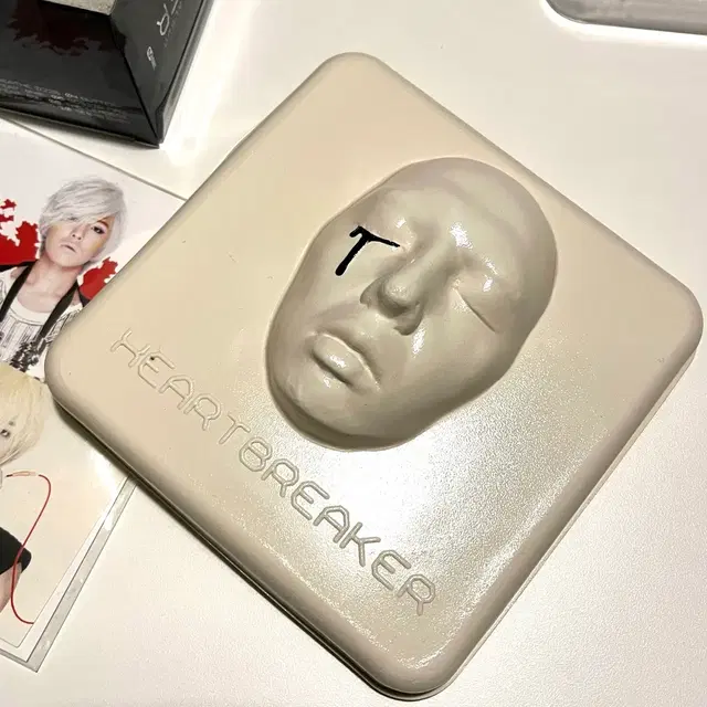 지드래곤의 정규 1집 앨범