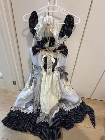 Margaretha 오버롤 스커트 머리띠 세트