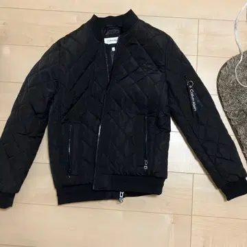 Calvin Klein 플라이트 자켓