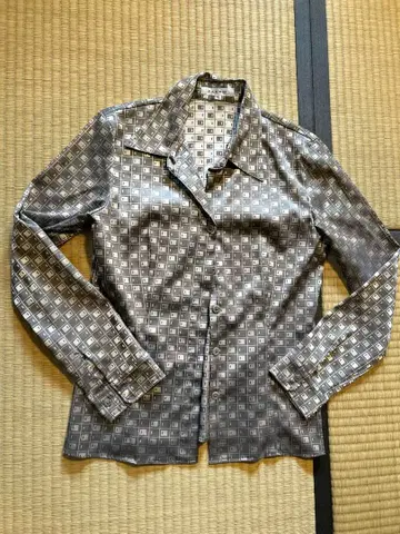 JAYRO 긴팔 셔츠 그레이 실버 계열