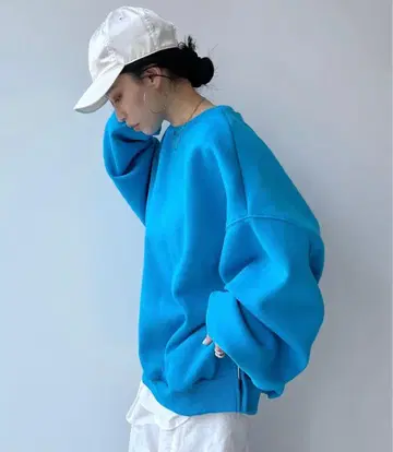 wee9s OSUMITSUKI 오스미츠키 슈퍼 오버 맨투맨