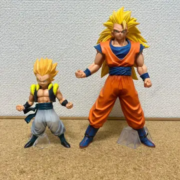 제일복권 드래곤볼 손오공 초사이어인 3 오천크스 피규어 2점