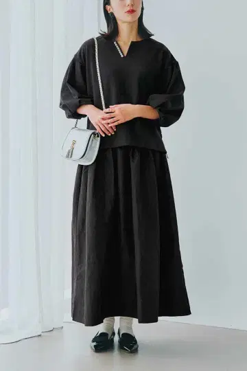 리브 인 컴포트 상의 원피스 세레모니 세트 쿠봇치 LL