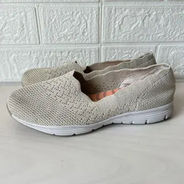 스케쳐스 슬립온 펌프스 와이드핏 24.5