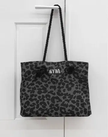 GYDA 제이 레오파드 로프 L 토트백 BAG