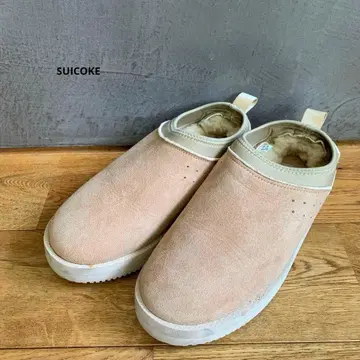 [새상품급] SUICOKE 스이콕 무스탕 클로그 스웨이드 베이지 슬립온