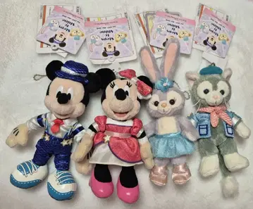 디즈니 스텝 투 샤인 인형 배지 4개 세트