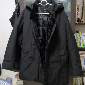 UNIQLO 블랙 후드 부착 코트 M