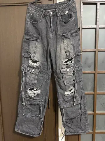 데미지 가공 블랙 데님 XL