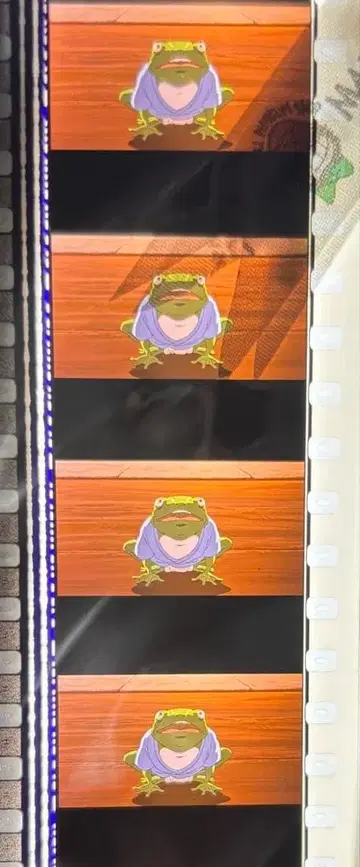 12014. 센과 치히로의 행방불명 미타카의 숲 지브리 미술관 필름 마커