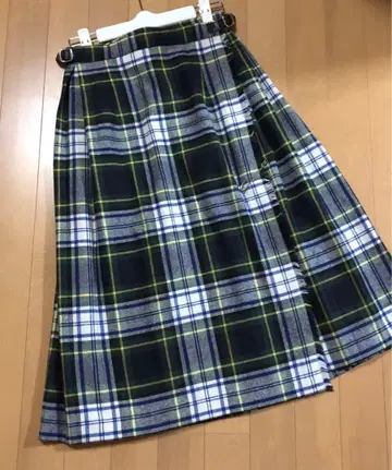 ONEIL OF DUBLIN 플리츠 스커트