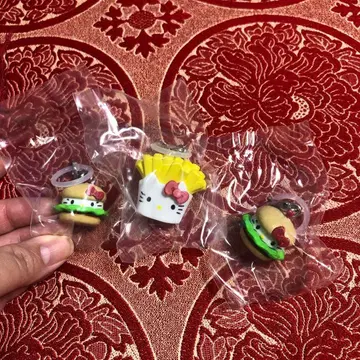 헬로키티 키체인 3개 세트