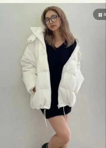 GYDA 미디 다운 코트