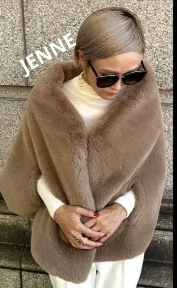 JENNE 리치 볼륨 퍼 케이프 컨디션 최상