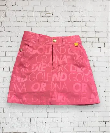 [ 새상품급 ] 마크앤로나 스커트 올 로고 무늬 스트레치 골프웨어