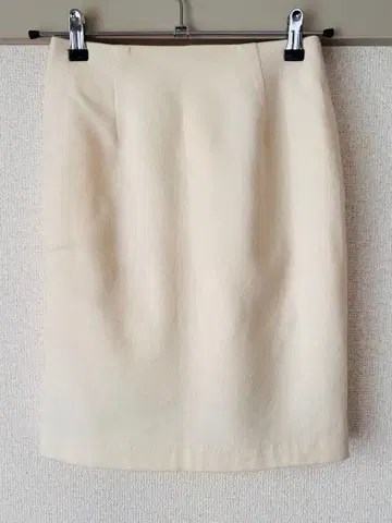 화이트 아이보리 타이트 스커트 허리 61cm 울