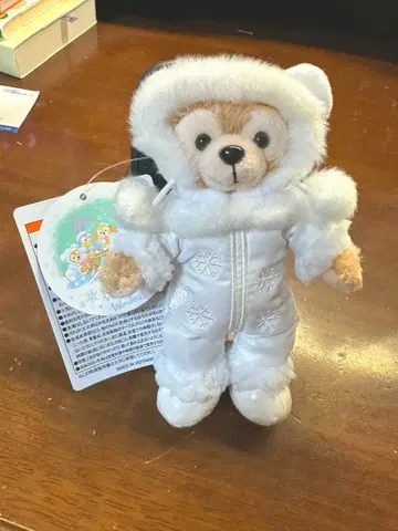 화이트 윈터 타임 원더스 바 더피 2023 겨울 크리스마스