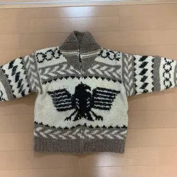 짧은 기장 코위찬 니트 에스닉 패턴 울 혼방 스웨터 L 사이즈 상당