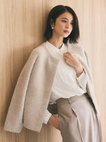 컨디션 최상 PLST 플라스테 라메 페더 얀 2WAY 가디건 내추럴