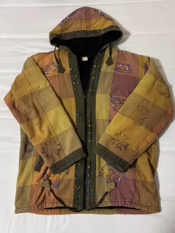 MADE IN NEPAL 민족 후드티