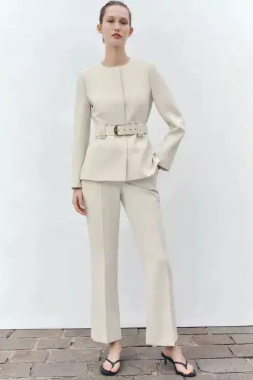 ZARA 와이드 벨트 블레이저