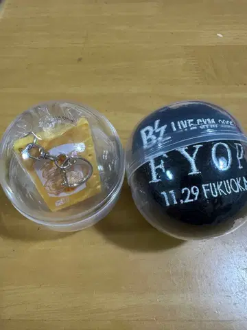 B'z FYOP 가챠 11/29 후쿠오카 한정판 카세트 참 리스트 밴드