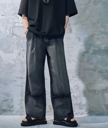 절개 프린지 데님 데님 팬츠 HARE